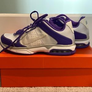 Nike Women’s Air Max Mirabella sneakers